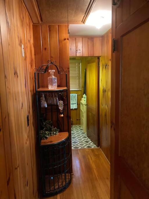 Home In Newland 외부 사진